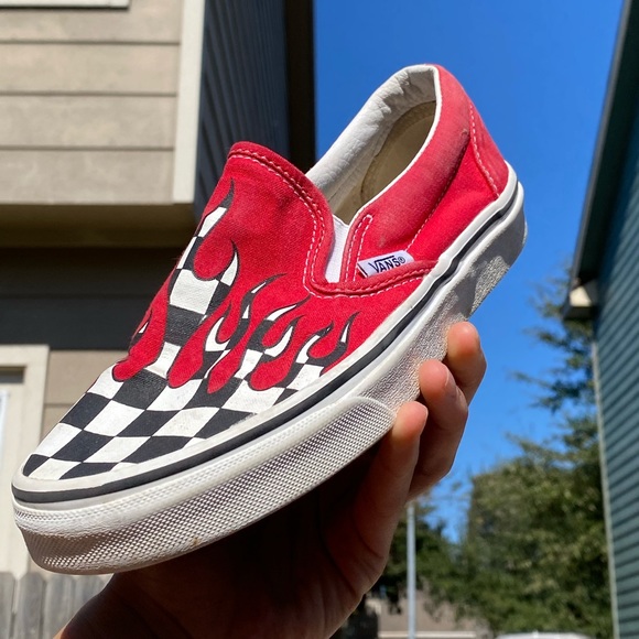 Vans - Picture 2 of 10